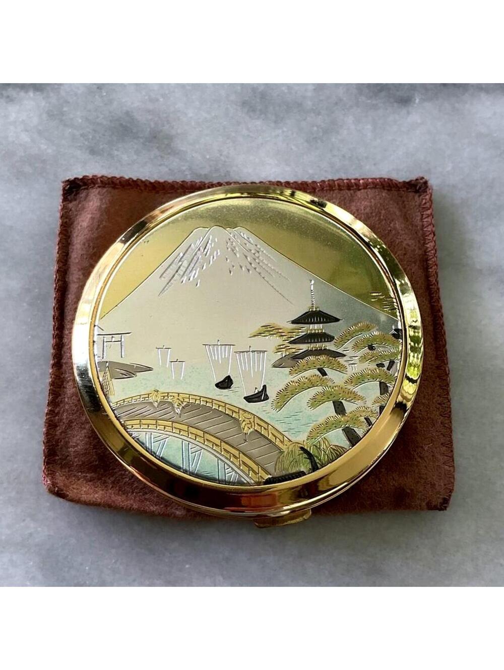 The Art of Chokin 24K Engraved Asian Japanese Compact w/ Mirror